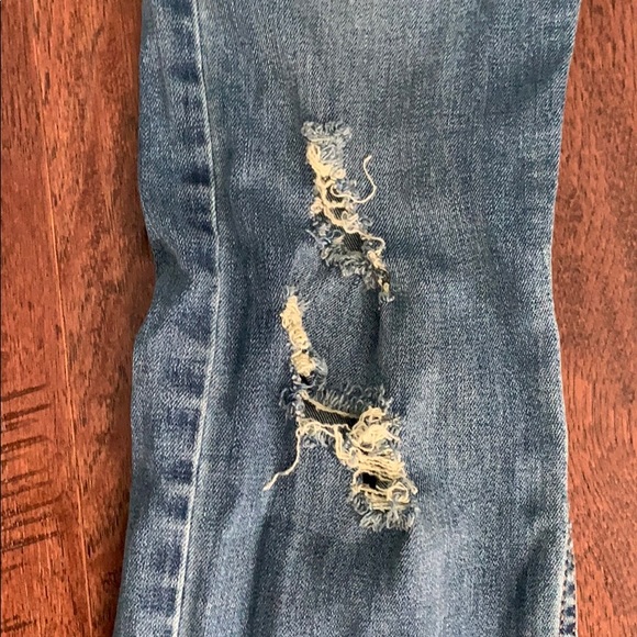 Levi Jeans - Picture 5 of 9